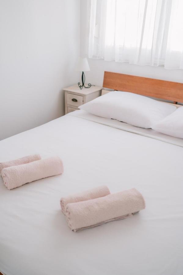 Apartman Petra Traù Esterno foto
